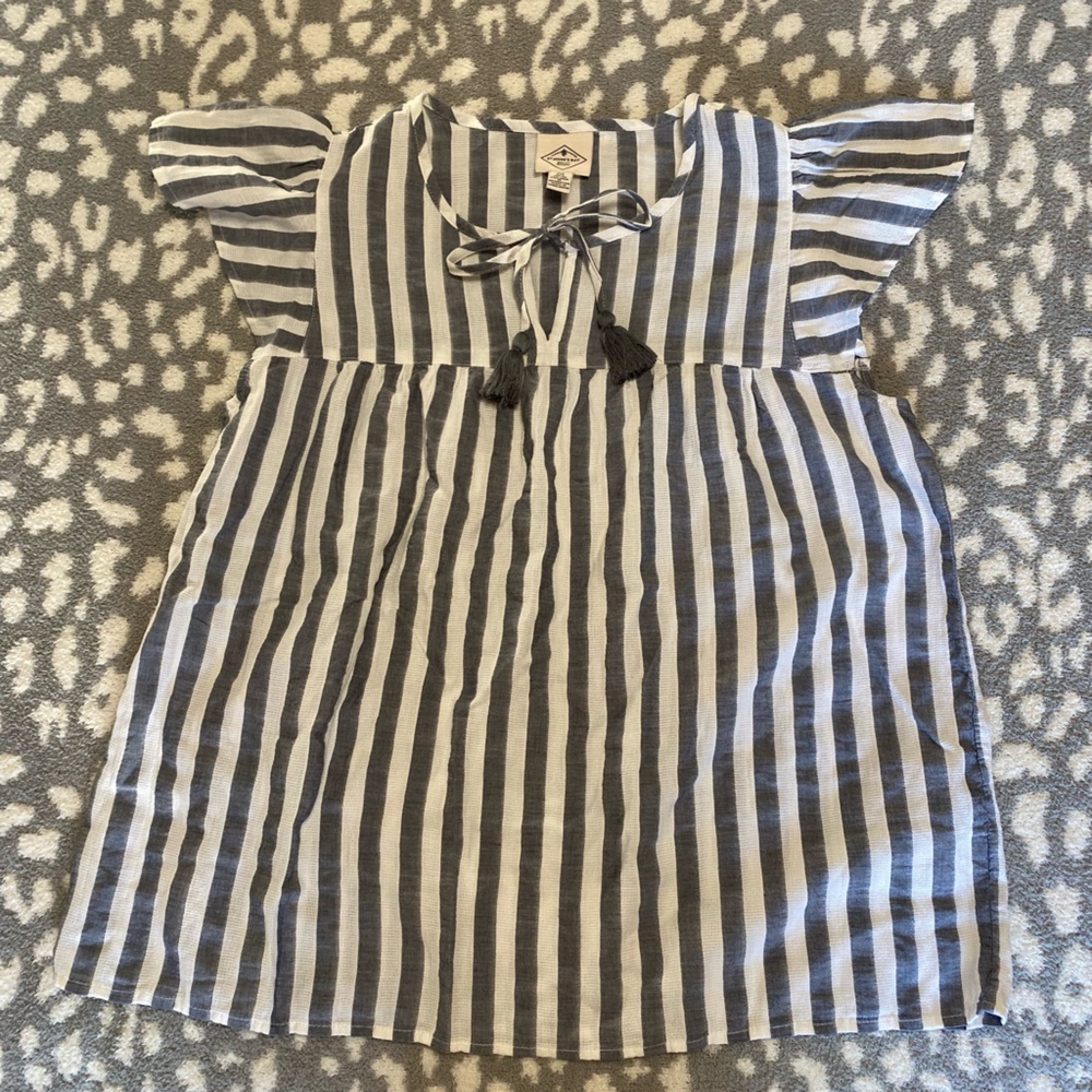 St. John’s bay petite short sleeve shirt